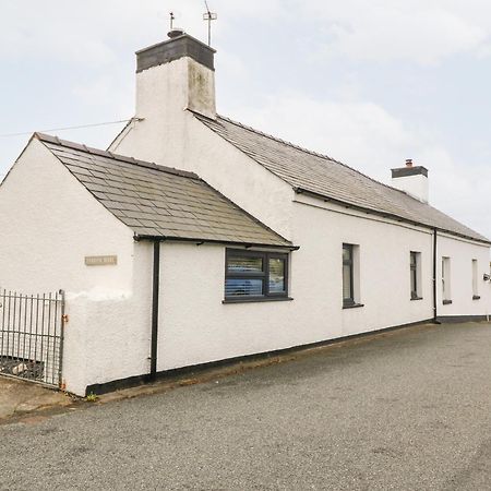 Tyddyn Serri Villa Rhosneigr Exterior photo