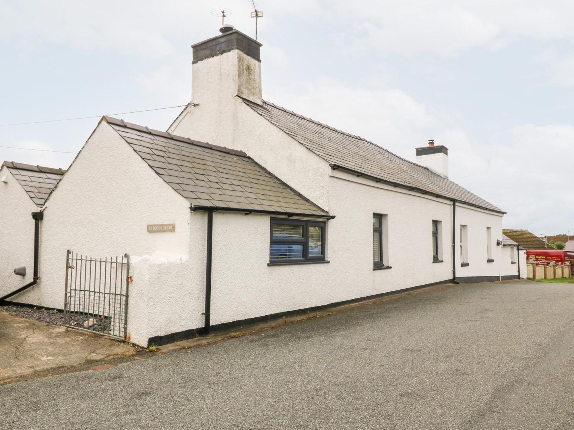 Tyddyn Serri Villa Rhosneigr Exterior photo